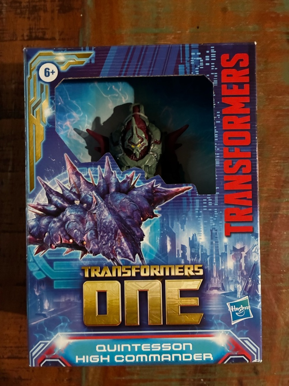 Hasbro Transformers ONE Quintesson High Commander - Purple with Red Accents